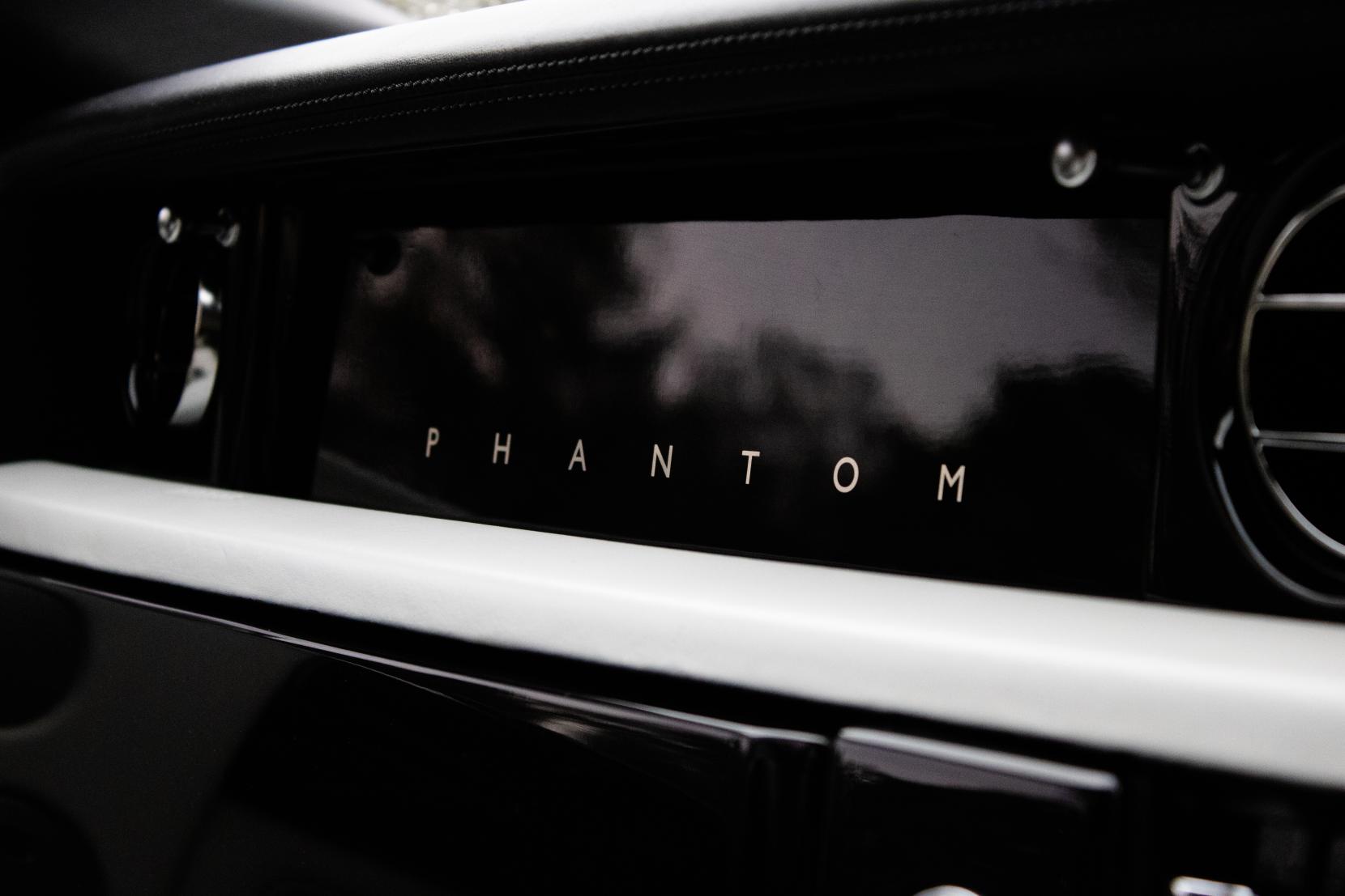 Rolls-Royce Phantom 6.7 V12 Saloon 4dr Petrol Auto Euro 3 (453 bhp)